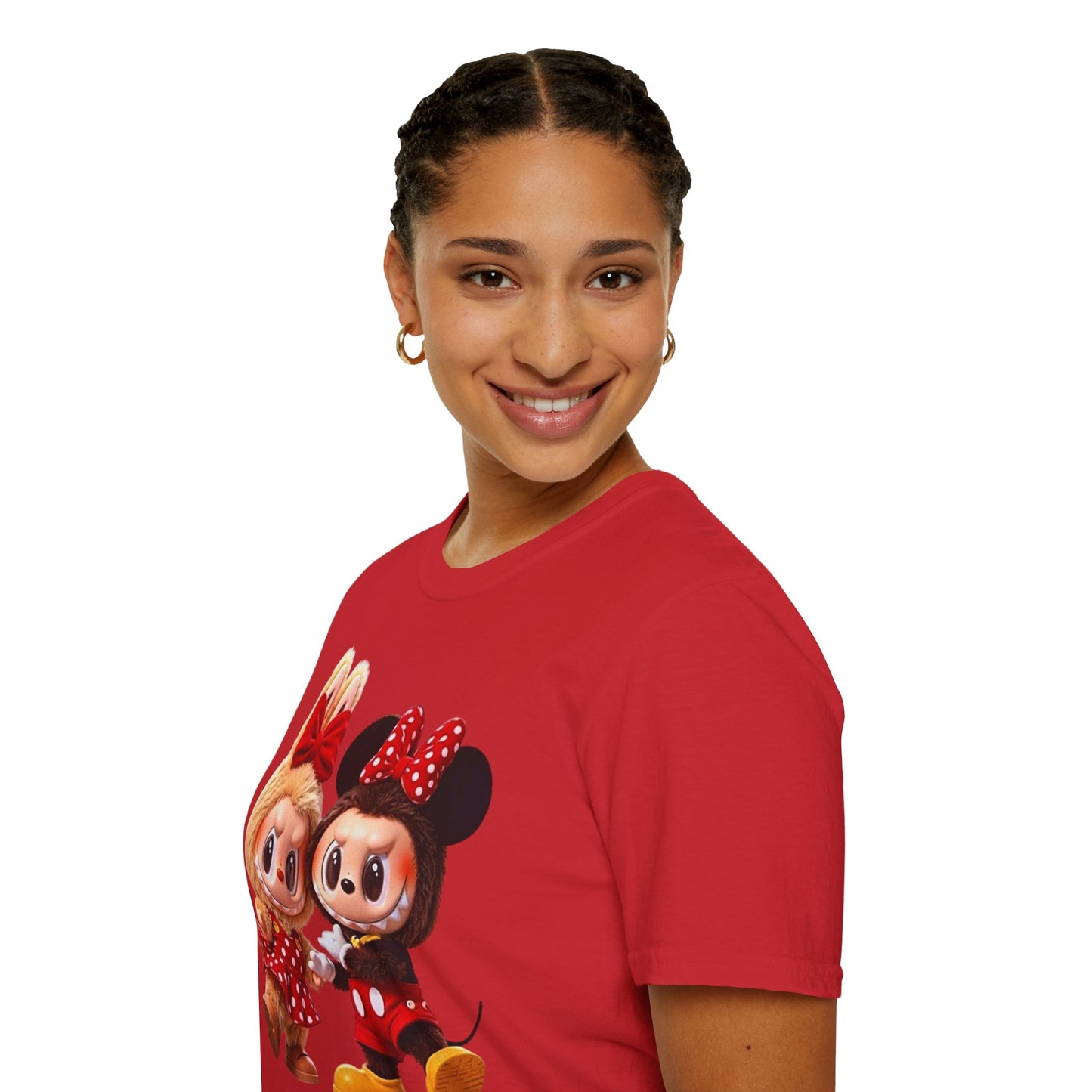 T-Shirt Unisex Labubu Softstyle – Design Kawaii Coppia in Stile Minnie & Mickey.