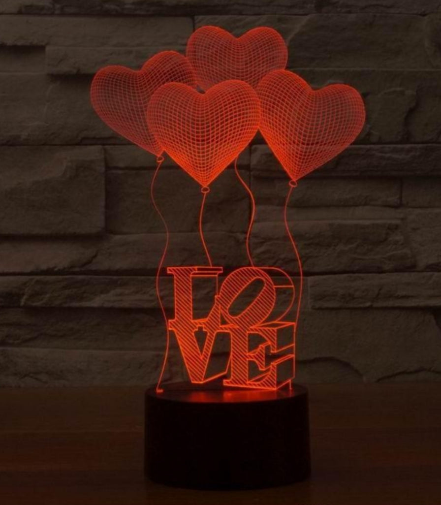 Lampada 3D personalizzata in plexiglass e led LOVE con Cuori