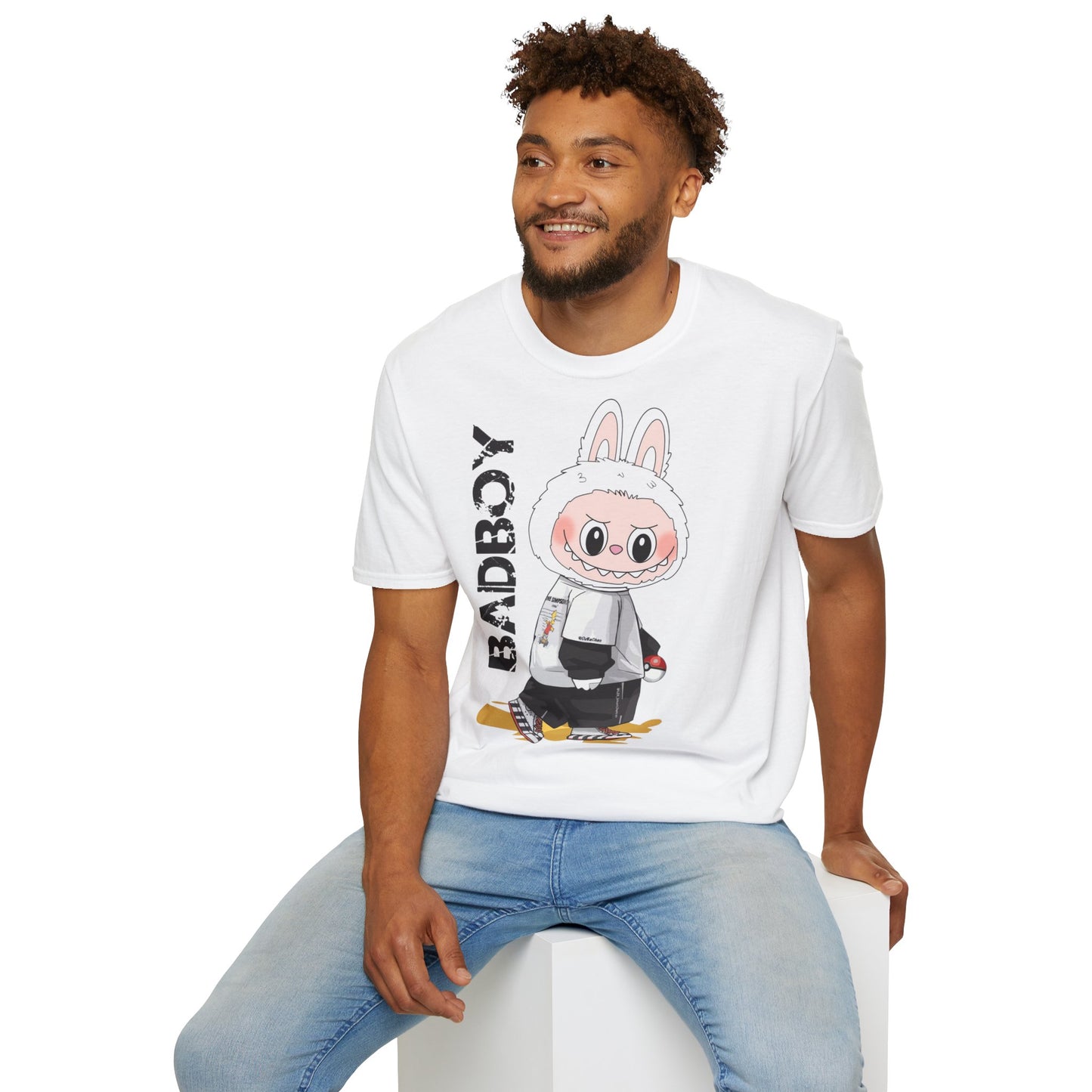 T-Shirt Unisex Labubu Softstyle – Design Streetwear Kawaii “Bad Boy”.