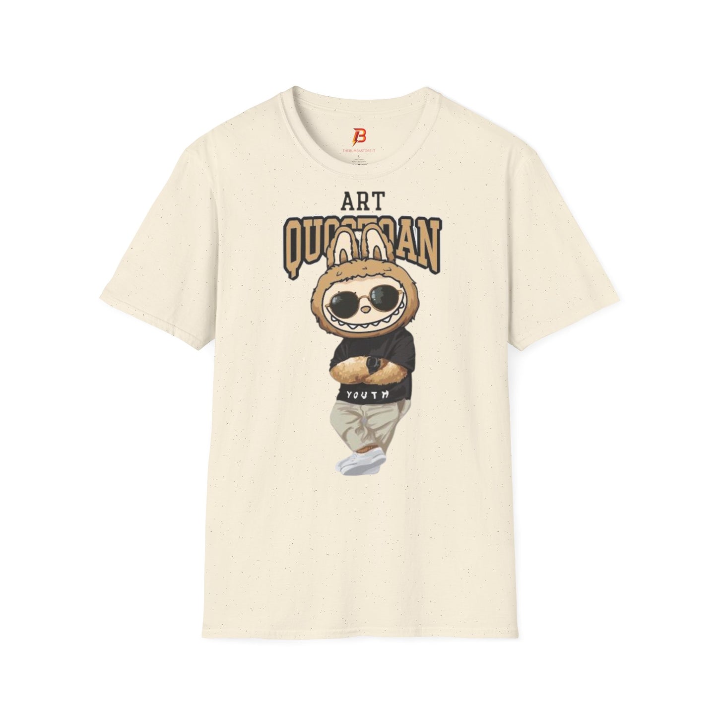 T-Shirt Unisex Labubu Softstyle – Design Urban Kawaii con Occhiali da Sole.