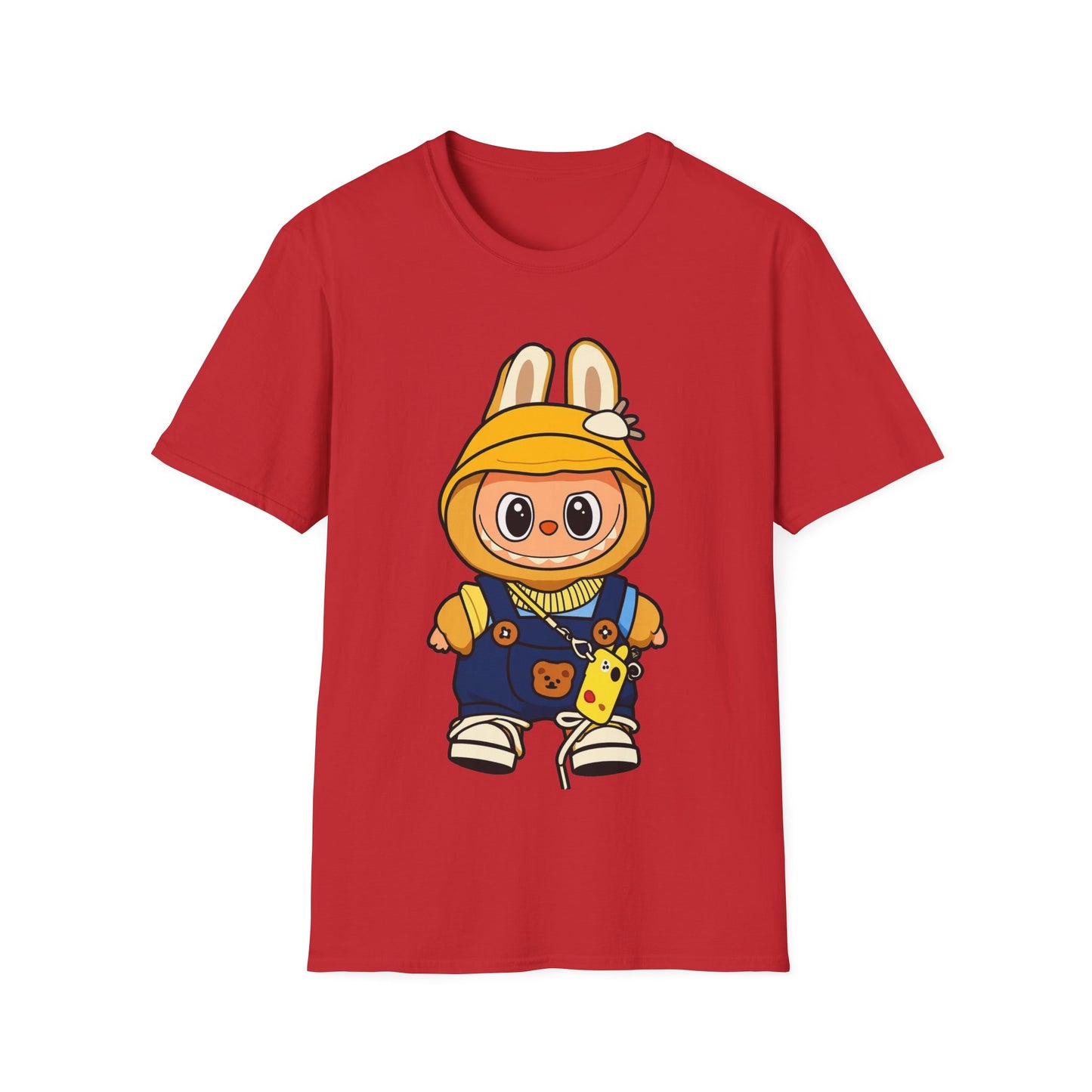 T-Shirt Unisex Labubu Softstyle – Design Kawaii con Cappello e Salopette.