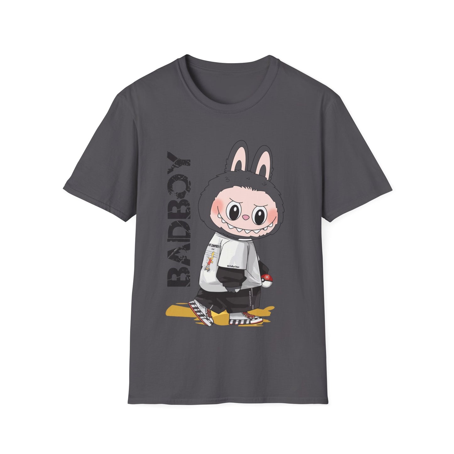 T-Shirt Unisex Labubu Softstyle – Design Streetwear Kawaii “Bad Boy”.