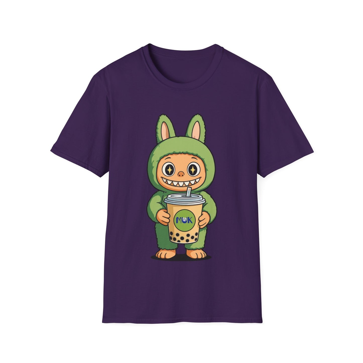T-Shirt Unisex Labubu Softstyle – Design Kawaii con Bubble Tea.