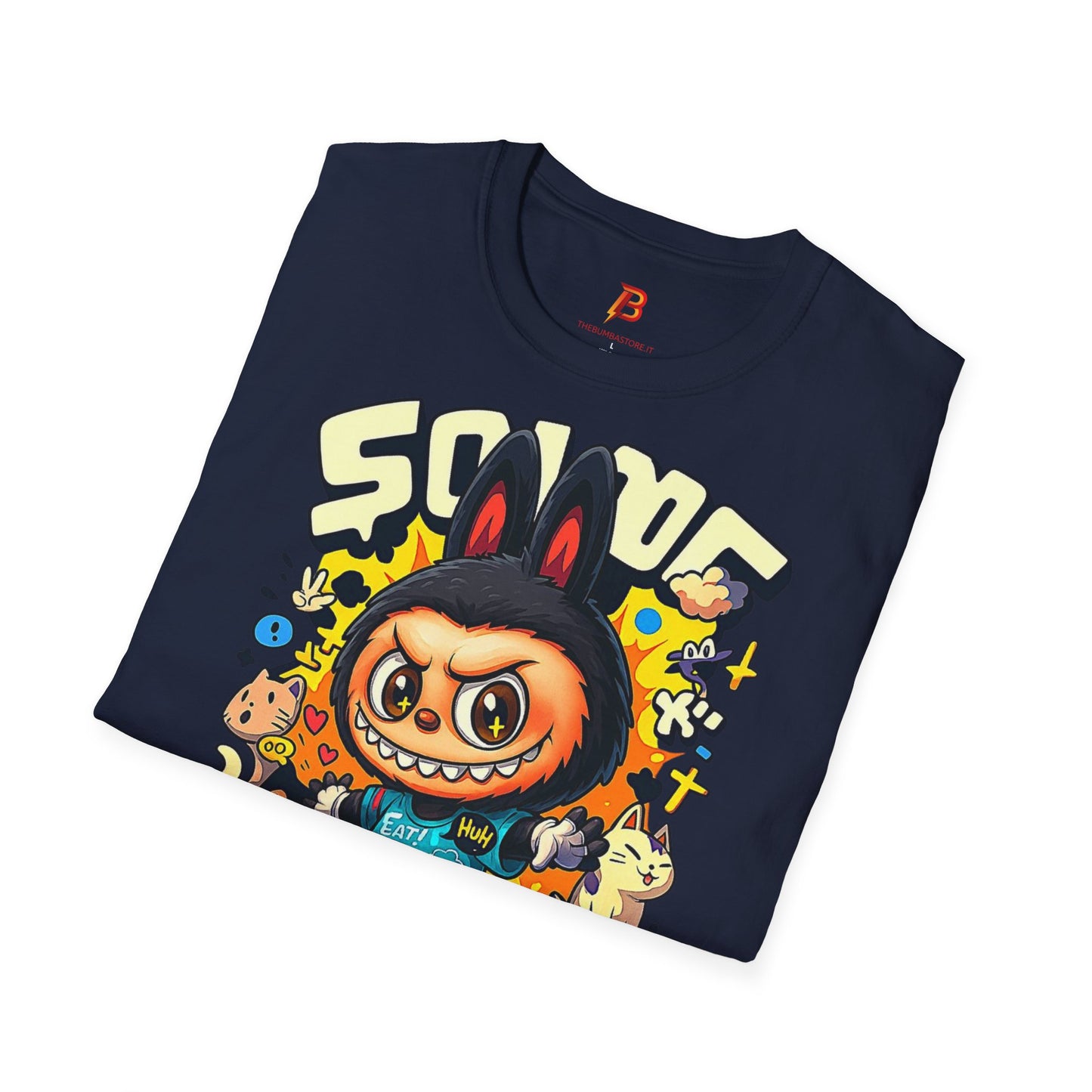 T-Shirt Unisex Labubu Softstyle  – Design Kawaii Streetwear con Skateboard.