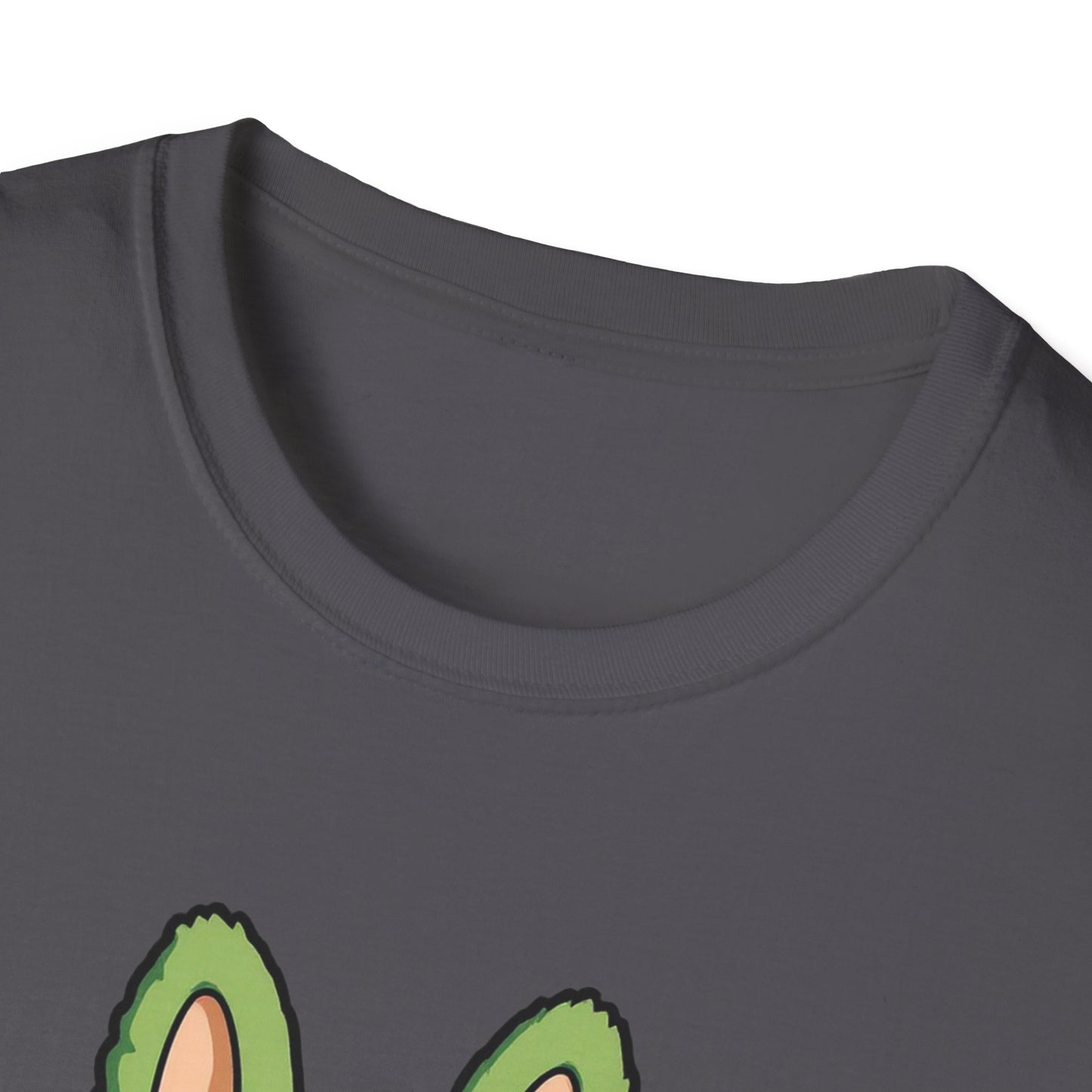 T-Shirt Unisex Labubu Softstyle – Design Kawaii con Bubble Tea.