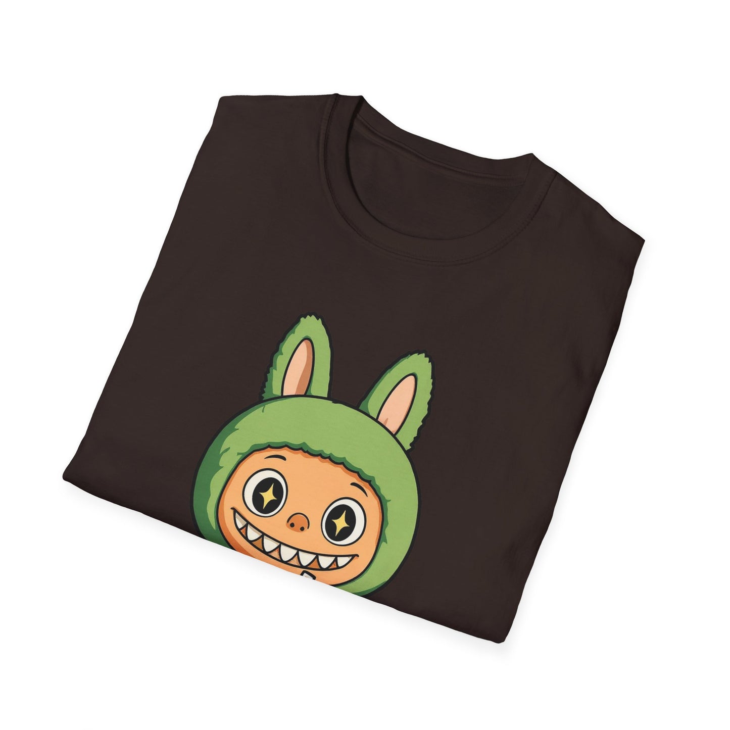 T-Shirt Unisex Labubu Softstyle – Design Kawaii con Bubble Tea.