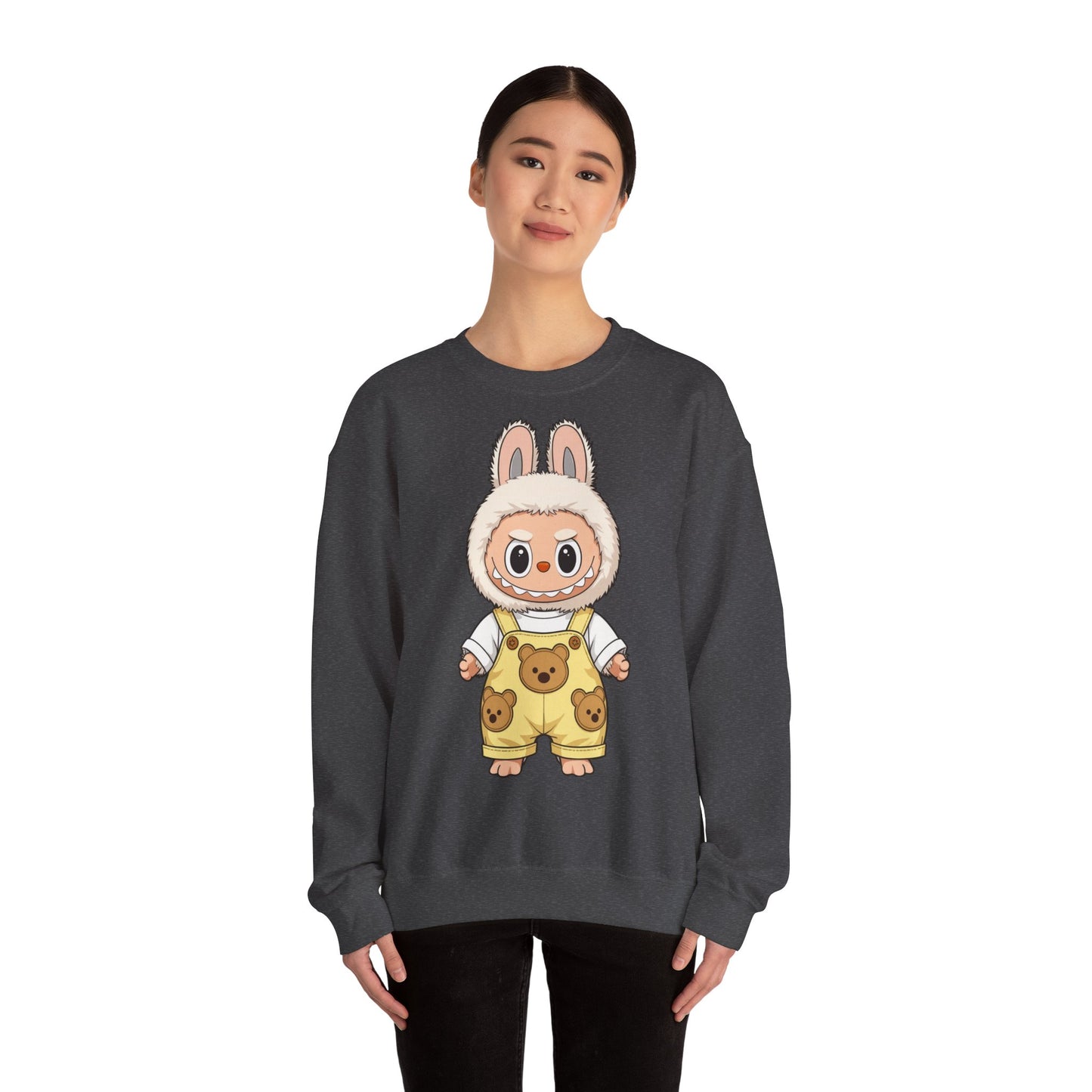 Felpa Unisex Labubu Teddy Overalls – Sweatshirt - Streetwear Heavy Blend™.