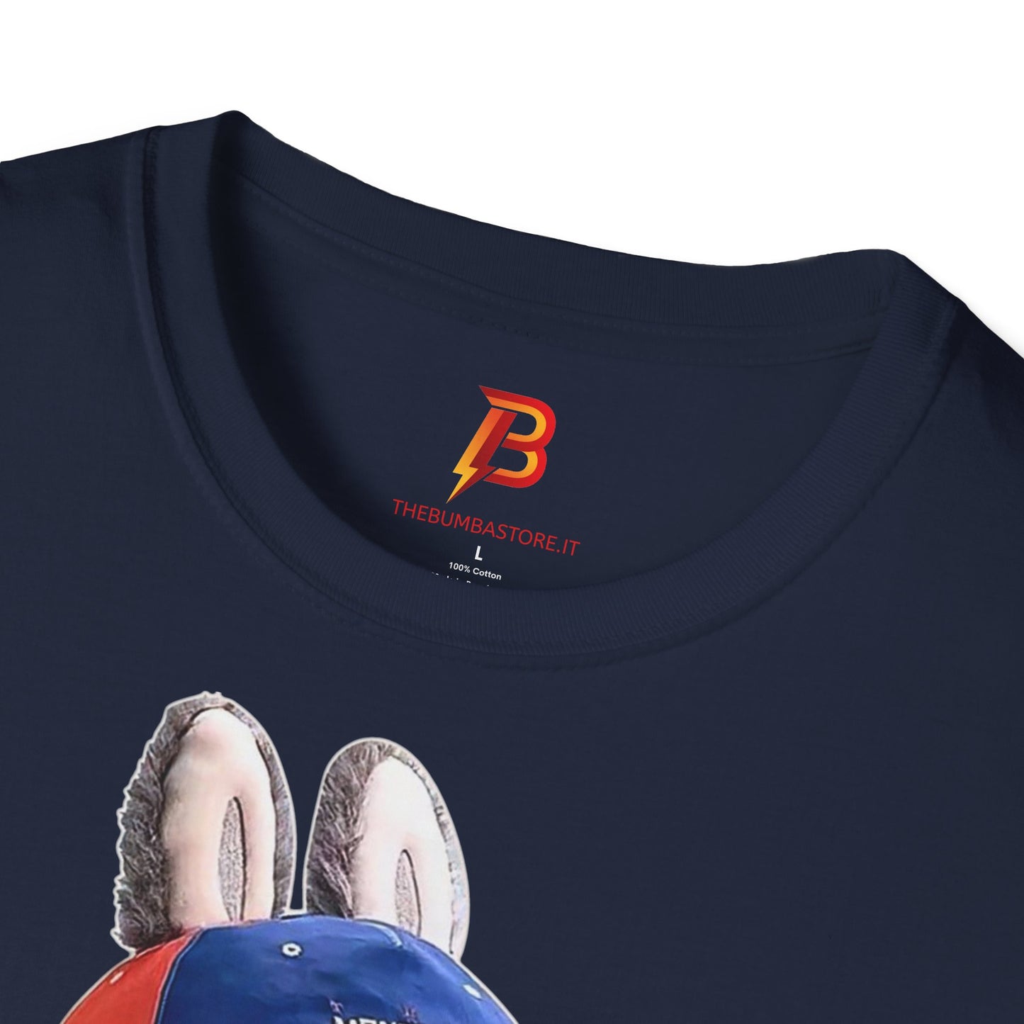 T-Shirt Unisex Labubu Softstyle Arancione – Design Streetwear con Skateboard.