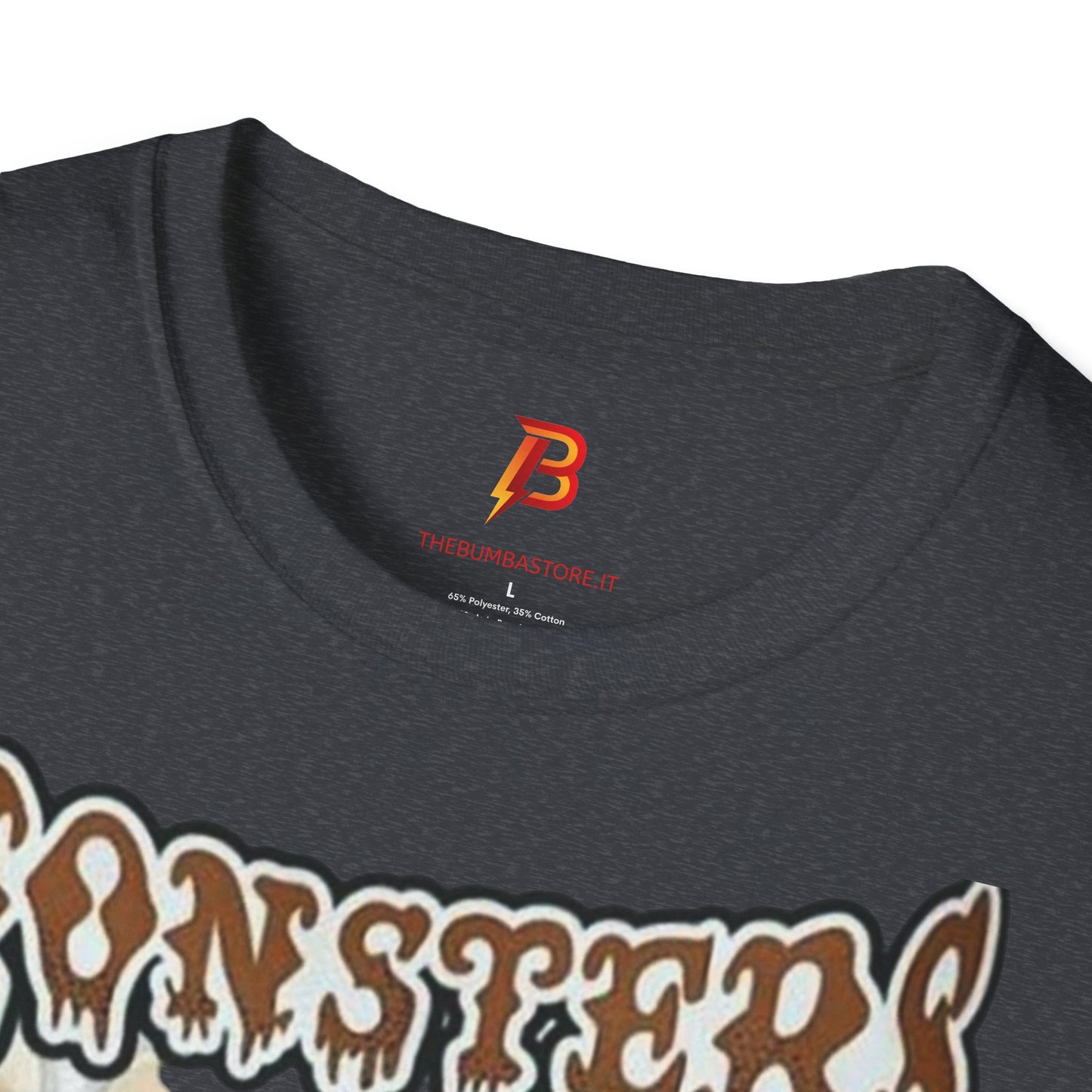 T-Shirt Unisex Labubu Softstyle – Design Monsters Kawaii con Coppia Iconica.