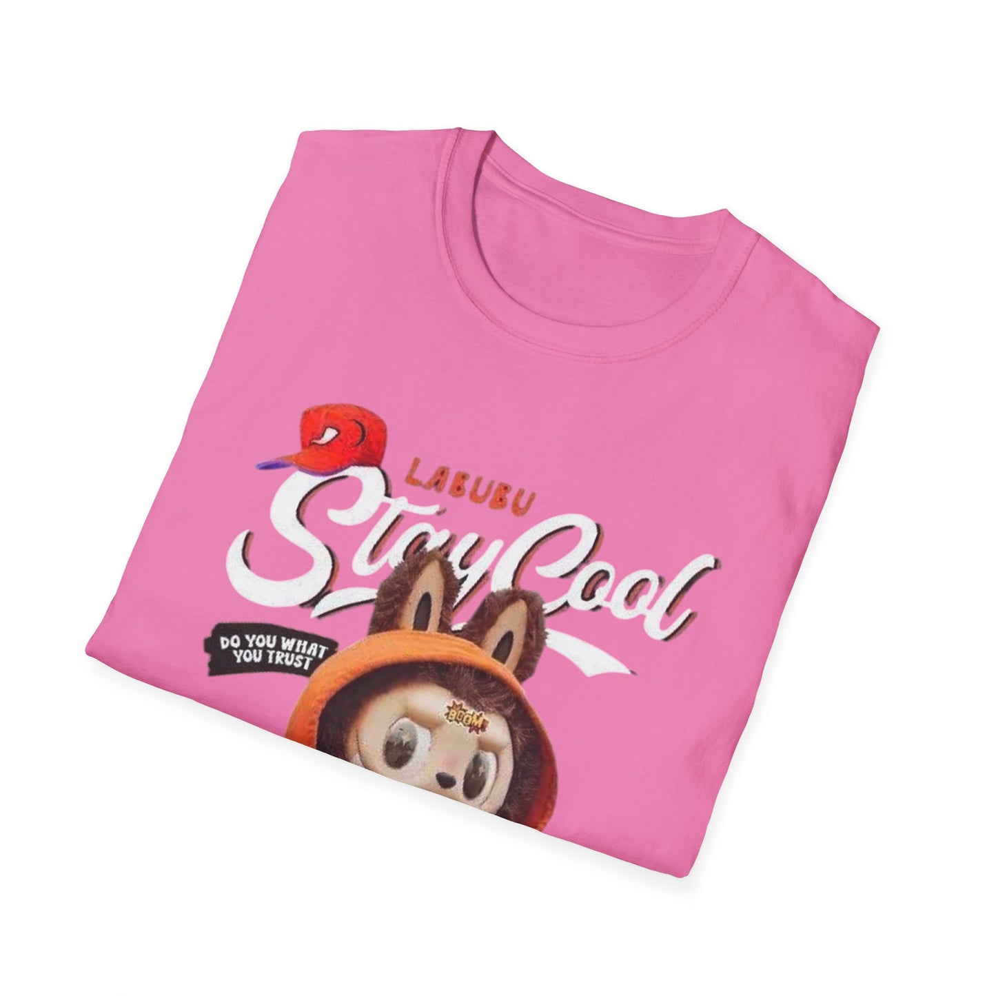 T-Shirt Unisex Labubu Softstyle – Design Streetwear Kawaii “Stay Cool”.