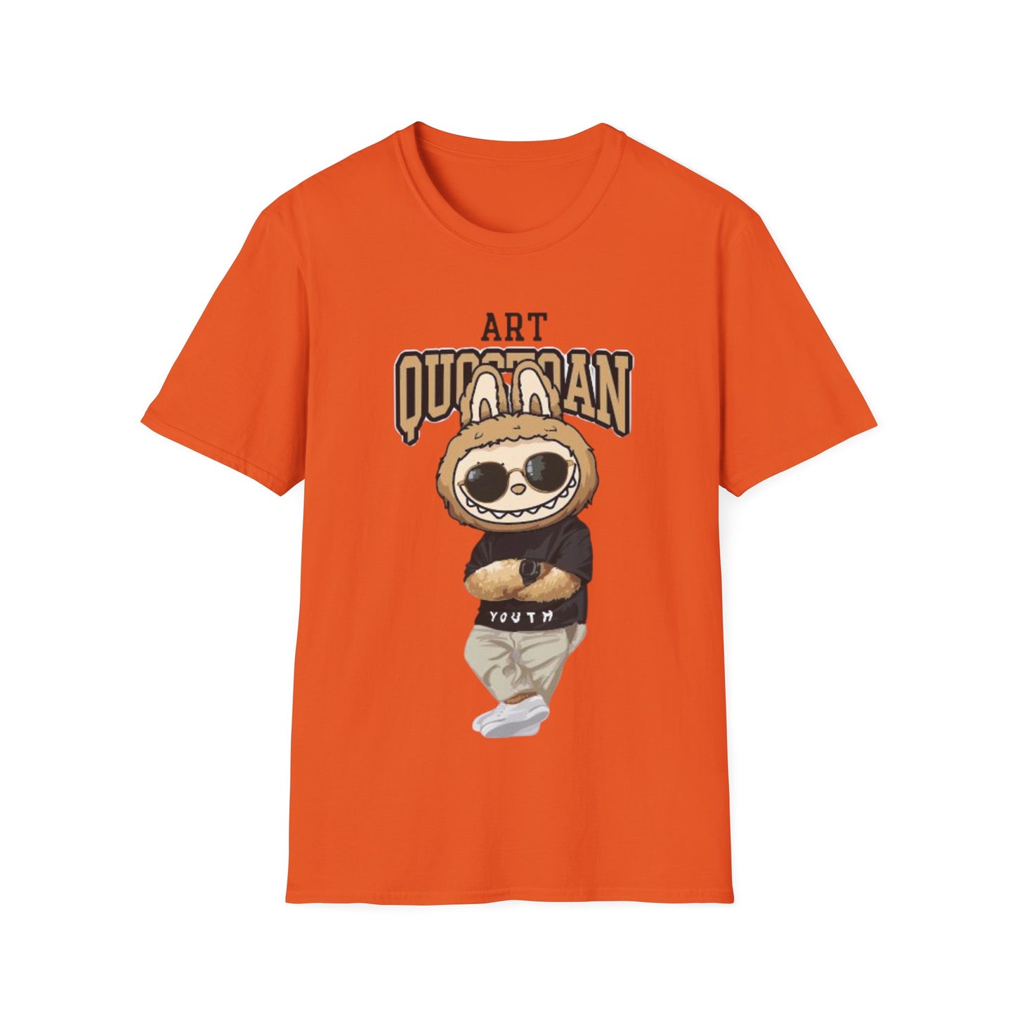 T-Shirt Unisex Labubu Softstyle – Design Urban Kawaii con Occhiali da Sole.
