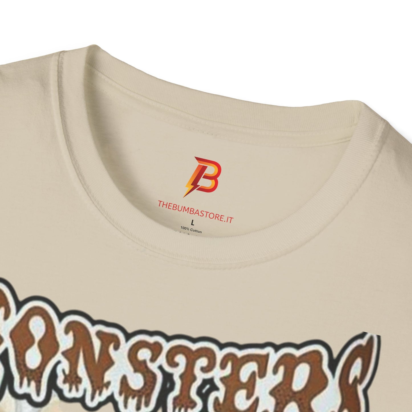 T-Shirt Unisex Labubu Softstyle – Design Monsters Kawaii con Coppia Iconica.