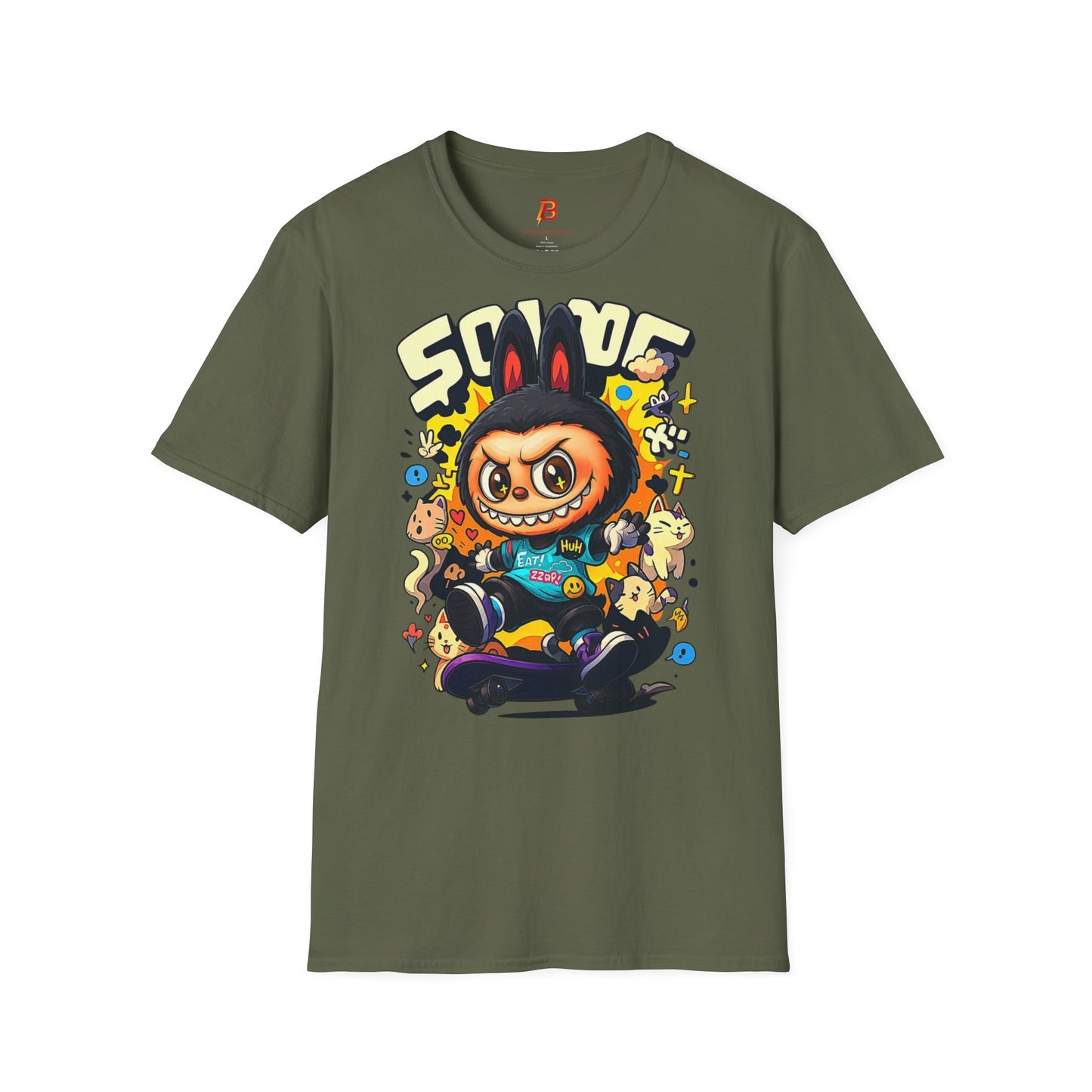T-Shirt Unisex Labubu Softstyle  – Design Kawaii Streetwear con Skateboard.