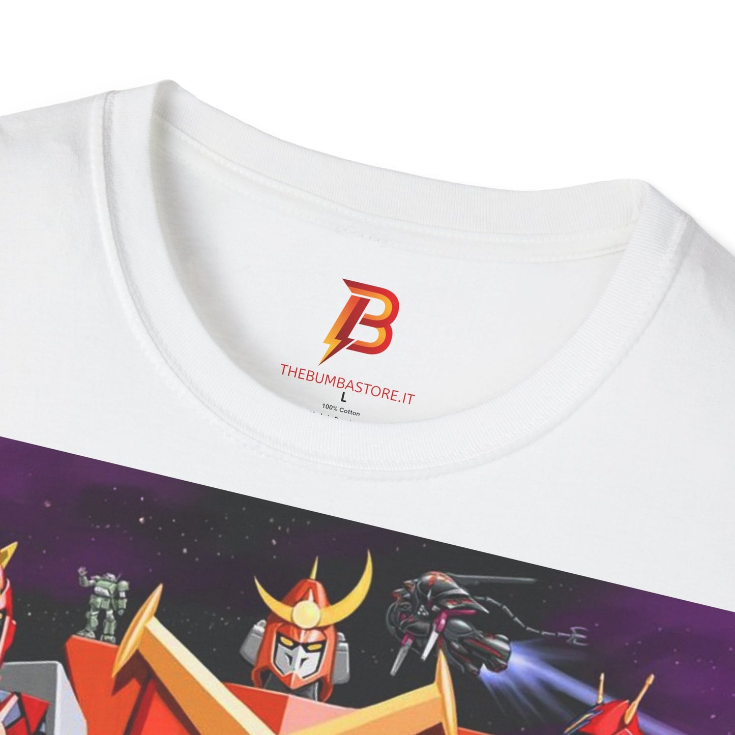 "T-shirt robot giapponesi anni ‘80 in cotone morbido. Un must per fan anime e collezionisti. Comfort e stile per ogni occasione.