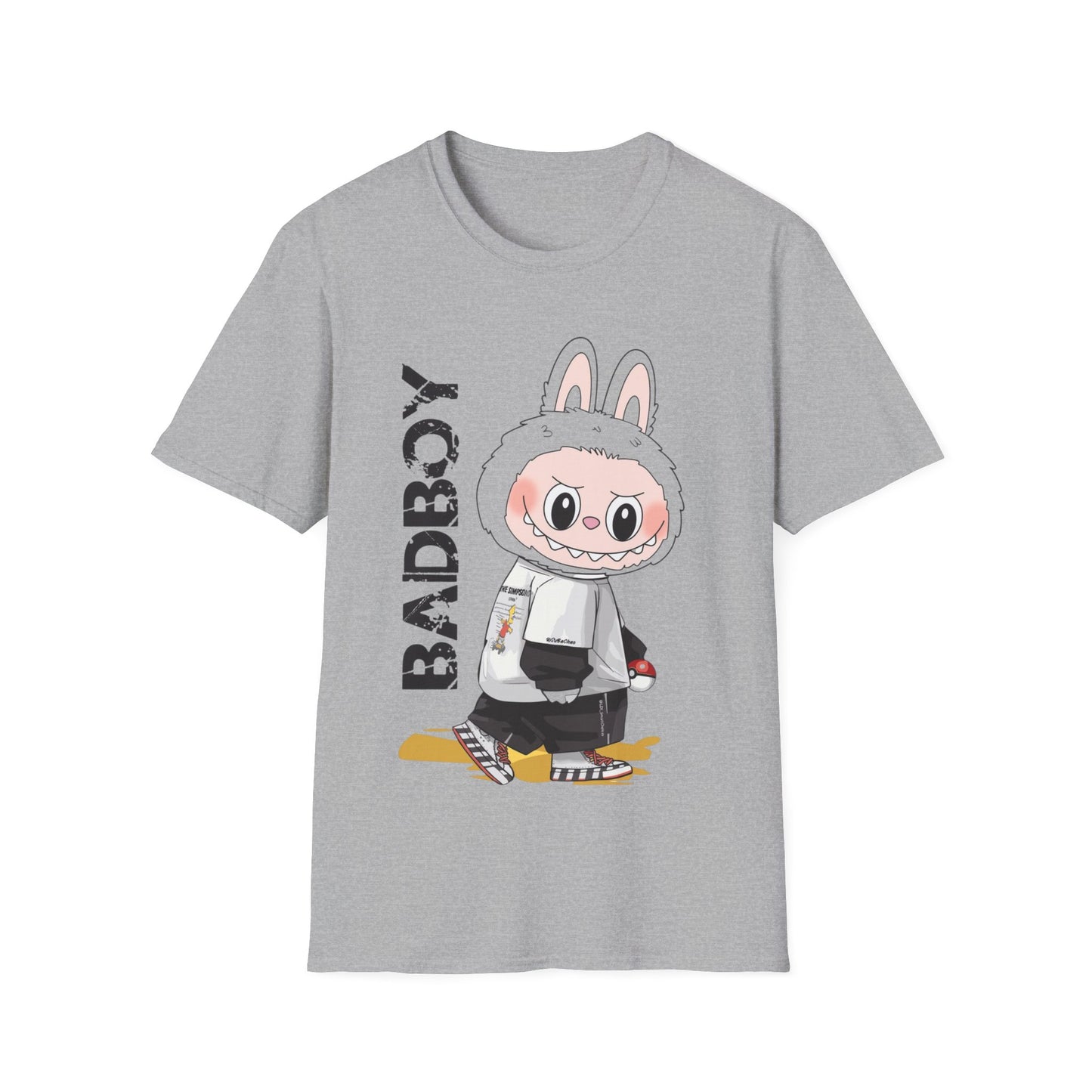 T-Shirt Unisex Labubu Softstyle – Design Streetwear Kawaii “Bad Boy”.