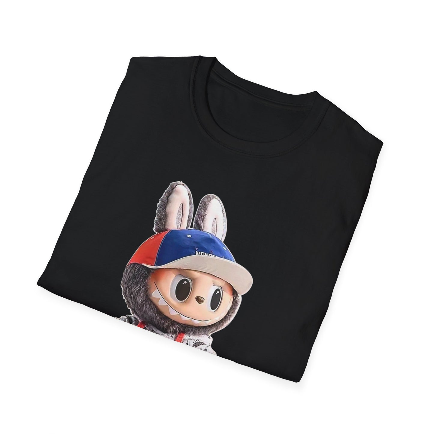 T-Shirt Unisex Labubu Softstyle Arancione – Design Streetwear con Skateboard.