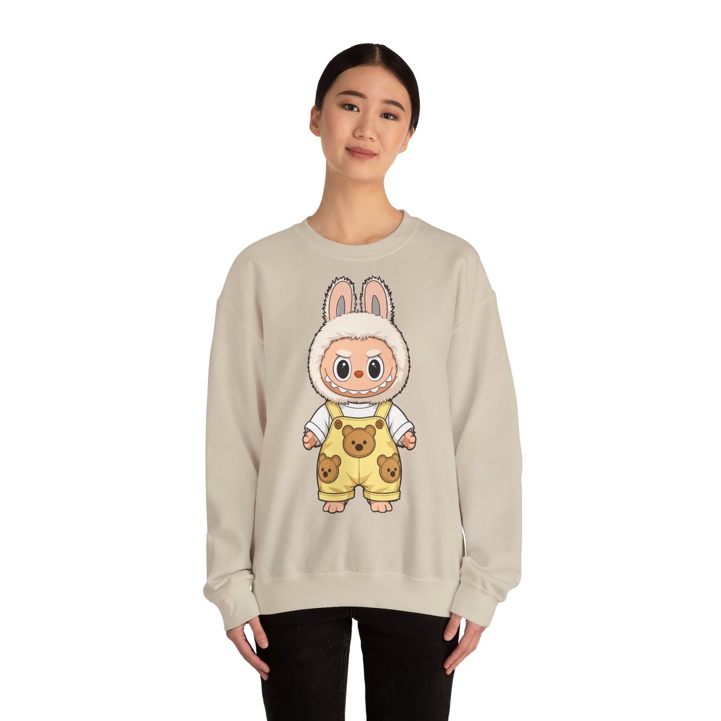 Felpa Unisex Labubu Teddy Overalls – Sweatshirt - Streetwear Heavy Blend™.