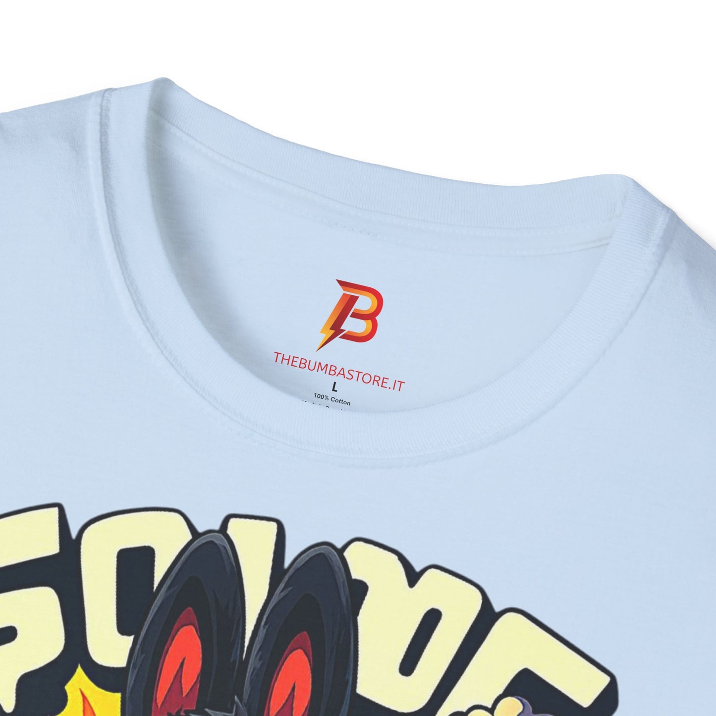 T-Shirt Unisex Labubu Softstyle  – Design Kawaii Streetwear con Skateboard.