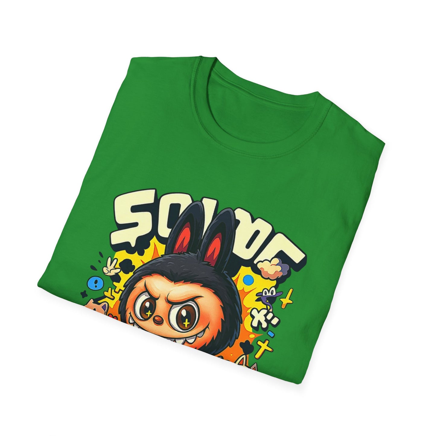 T-Shirt Unisex Labubu Softstyle  – Design Kawaii Streetwear con Skateboard.