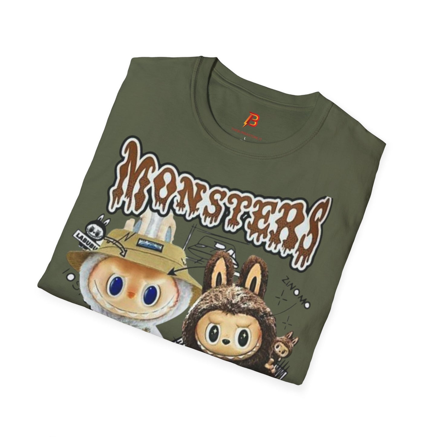 T-Shirt Unisex Labubu Softstyle – Design Monsters Kawaii con Coppia Iconica.