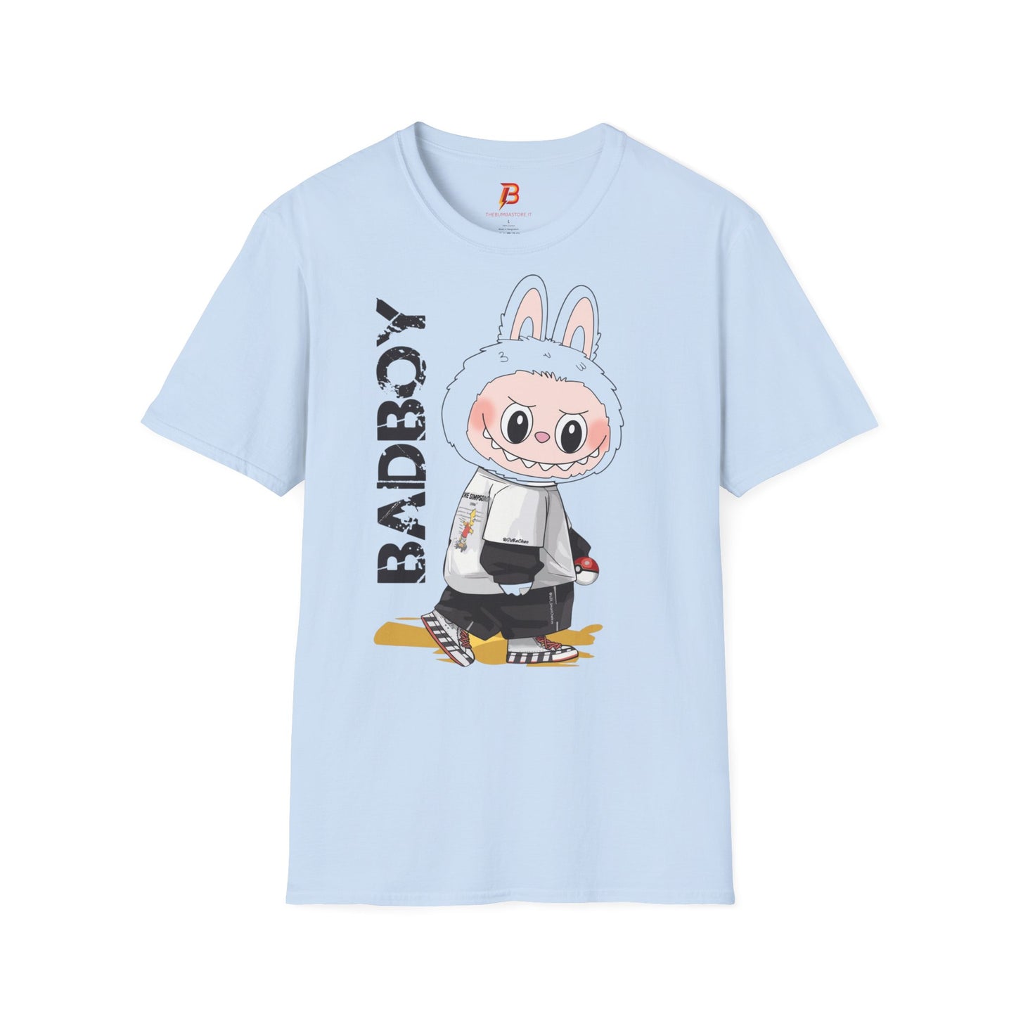 T-Shirt Unisex Labubu Softstyle – Design Streetwear Kawaii “Bad Boy”.