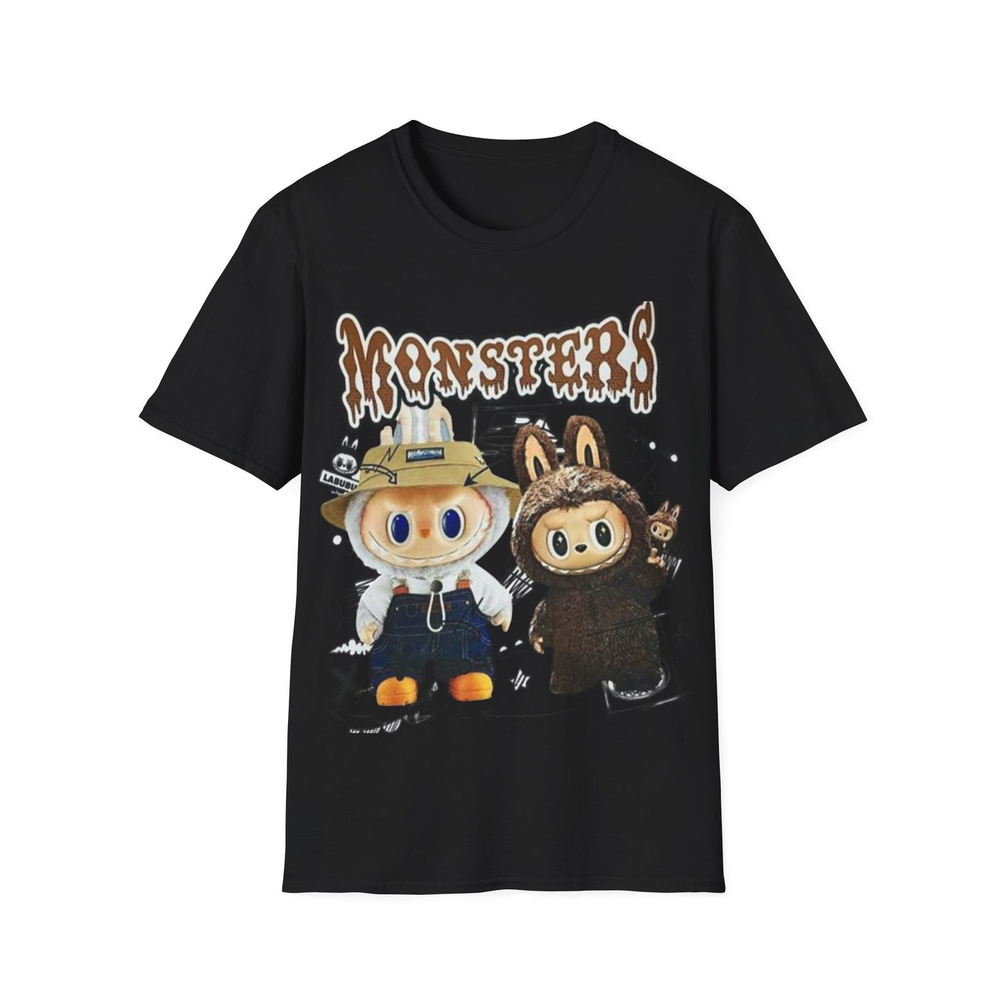 T-Shirt Unisex Labubu Softstyle – Design Monsters Kawaii con Coppia Iconica.