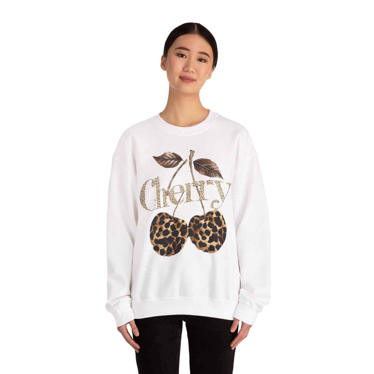 Felpa Unisex "Cherry Leopard" – Stampa Ciliegie Animalier, Stile Streetwear alla Moda.