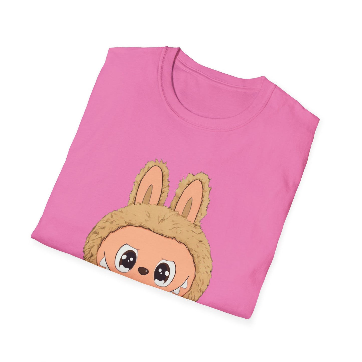 T-Shirt Unisex Labubu Softstyle – Design Kawaii con Camicia a Righe Azzurre.