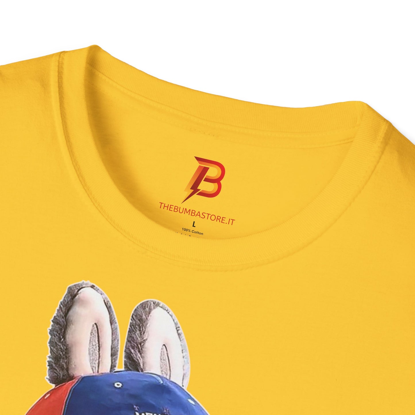 T-Shirt Unisex Labubu Softstyle Arancione – Design Streetwear con Skateboard.