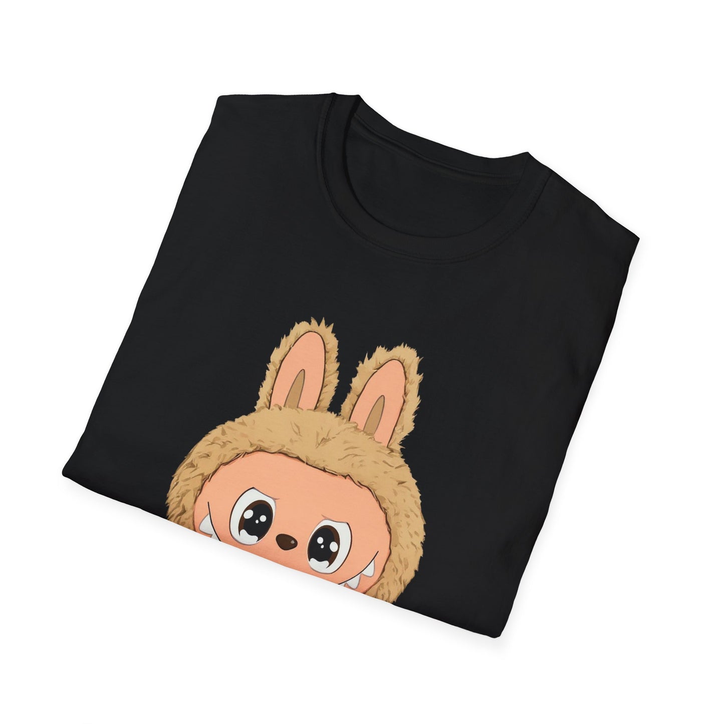 T-Shirt Unisex Labubu Softstyle – Design Kawaii con Camicia a Righe Azzurre.