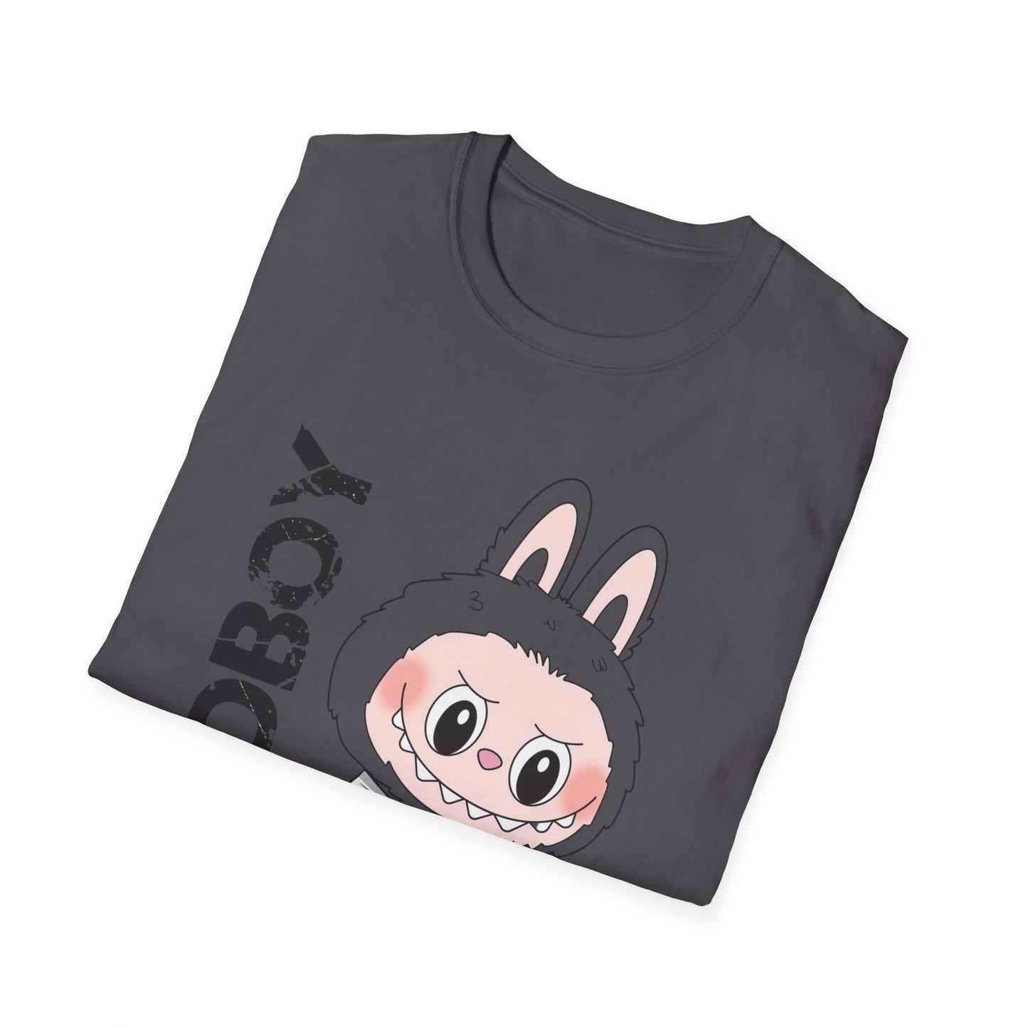 T-Shirt Unisex Labubu Softstyle – Design Streetwear Kawaii “Bad Boy”.
