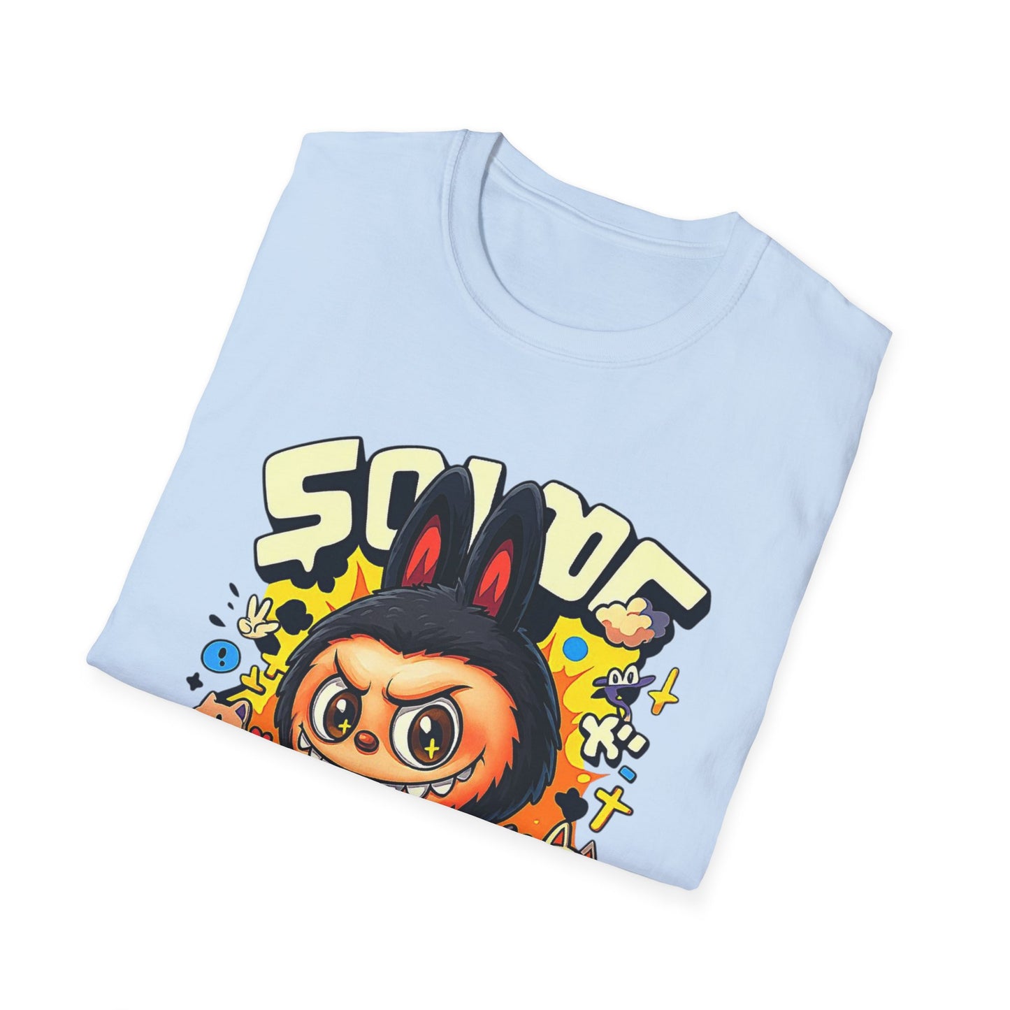 T-Shirt Unisex Labubu Softstyle  – Design Kawaii Streetwear con Skateboard.