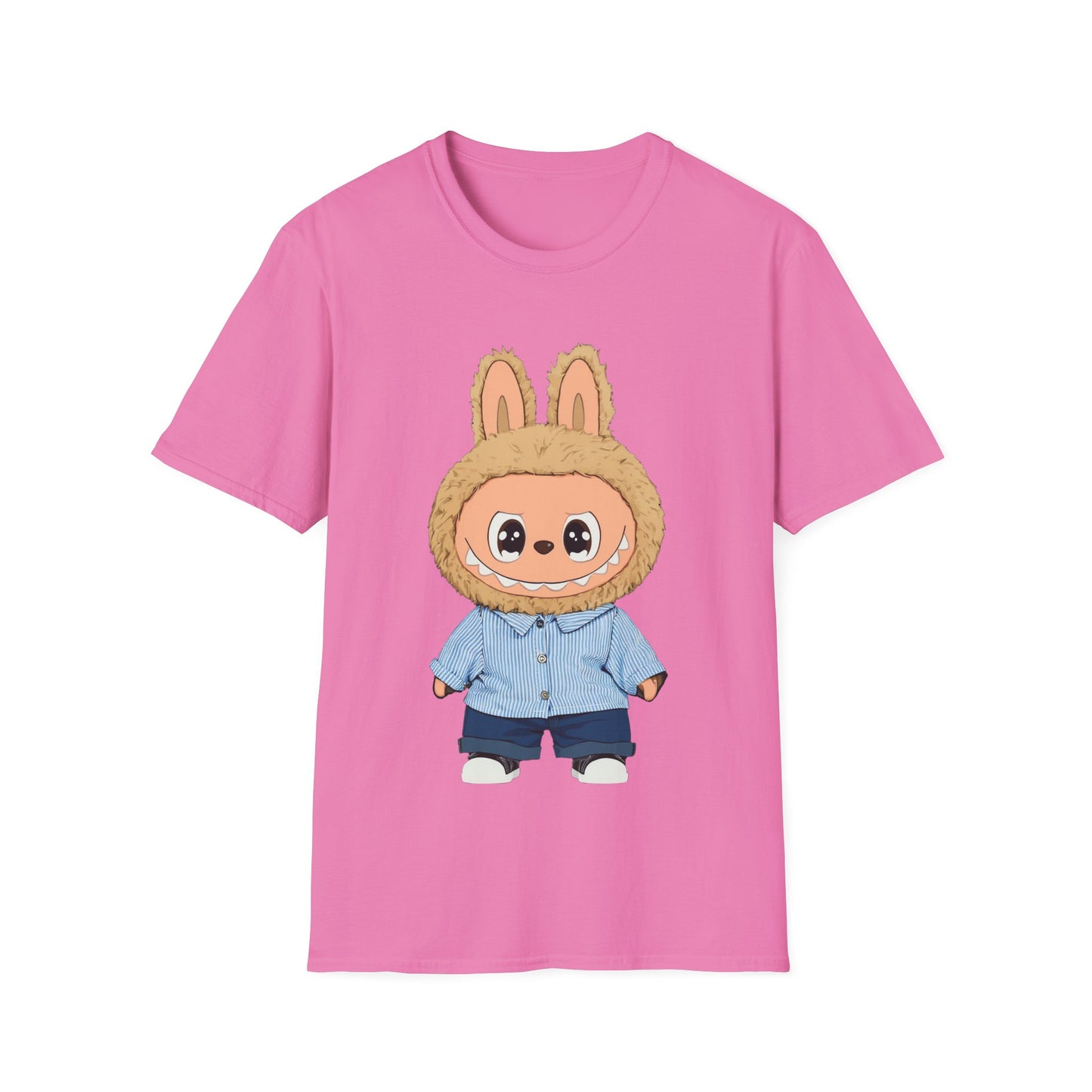 T-Shirt Unisex Labubu Softstyle – Design Kawaii con Camicia a Righe Azzurre.