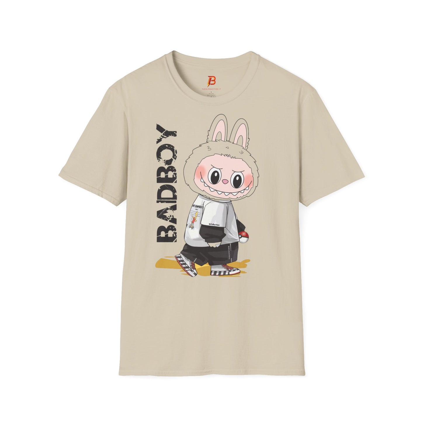 T-Shirt Unisex Labubu Softstyle – Design Streetwear Kawaii “Bad Boy”.