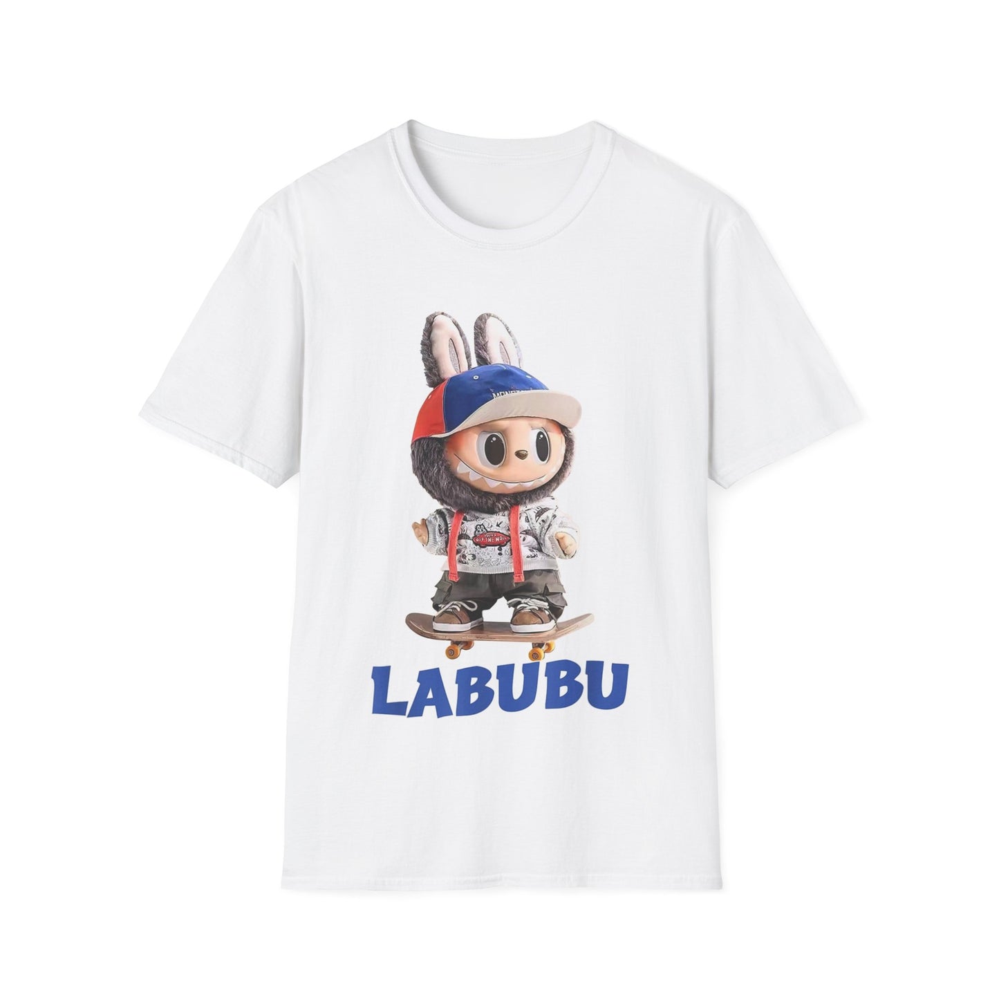T-Shirt Unisex Labubu Softstyle Arancione – Design Streetwear con Skateboard.